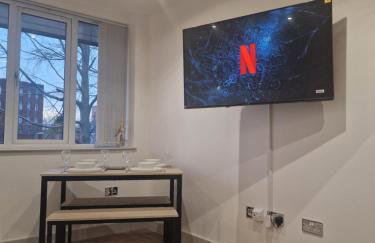 Uebert Heights 2bed Slps up to 6 Central Cannock Location 5min Walk to Cannock Town - Foto 17