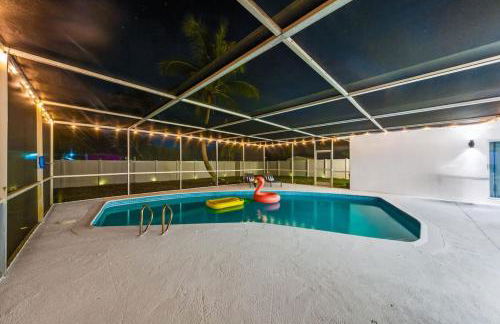 SUN VILLA Heated Pool Near Hard Rock & Beach - Foto 41