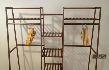 2BR Apt FREE parking Royal Lpool Golf Course Views - Foto 22