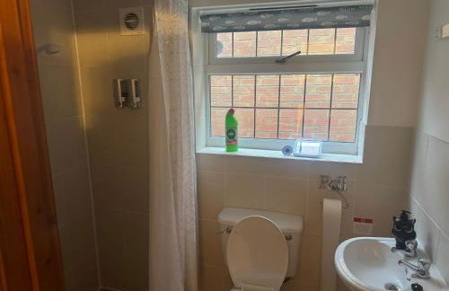 Small cottage on rural equestrian farm suitable for 2 adults and 2 children under 10 maximum - Foto 5