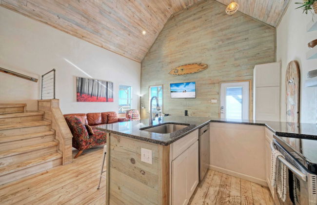 Shared Pool w/ Bay Views, Boat Dock Fishing Big Slough by Avantstay - Foto 12