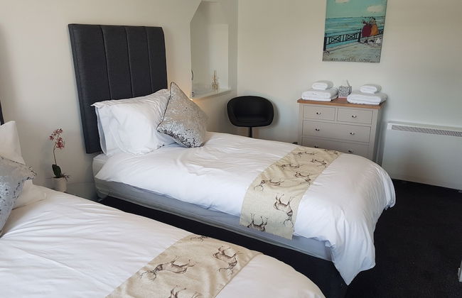 Riverside Apartments - Photo 12