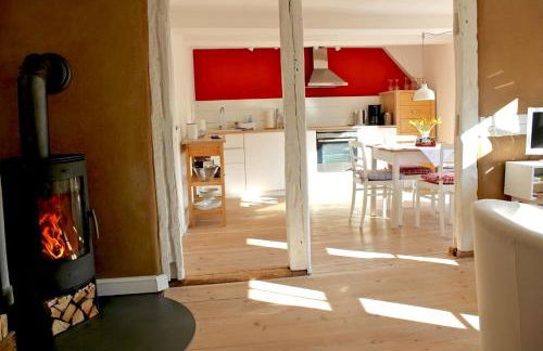 himmlischer Hof - Juwel von 1477 mit P, romantischer Innenhof, Kamin, Öko, Denkmal - Foto 10