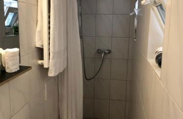 Exclusive Airport Apartment - Foto 11