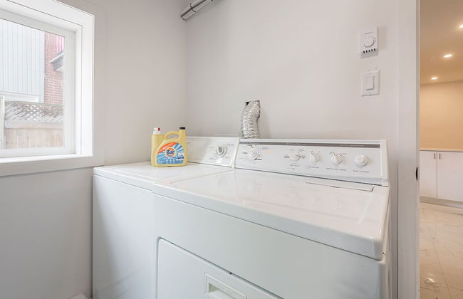 Beautiful Private Bedroom in Mile-End - Foto 34