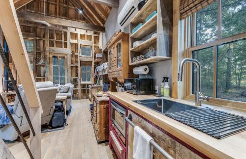 Cabin on Seven Acres with a Pond - Foto 7