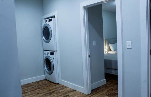 Modern 3BR Walk to Subway 2 Min to LOGAN Airport - Foto 11