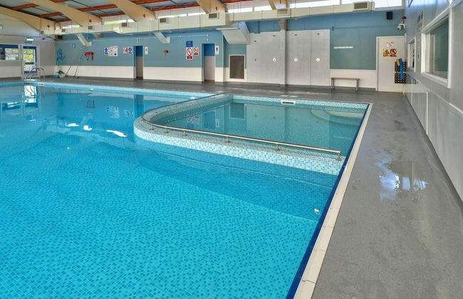 The Lookout, Sunny Beach Retreat, Sleeps 5 Guests - Photo 12