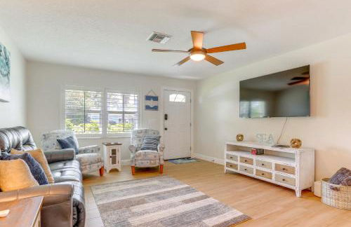 Swim, Golf and Explore Family-Friendly Stuart Gem - Photo 4