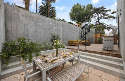 New Listing Hillside Villa by Colby & Conrad - Foto 29