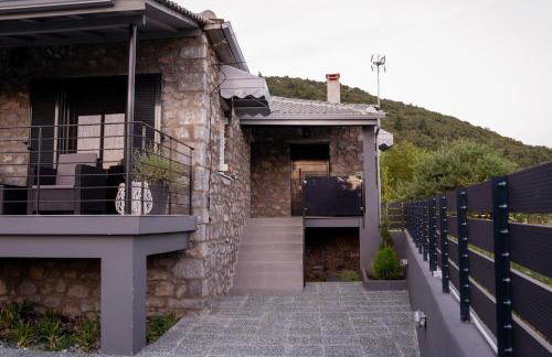 Triantos Guesthome Studio - Photo 37