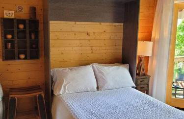 Treehouse Place at Deer Ridge Ole Mill - Foto 7