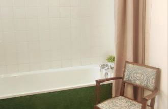 T3 avec sa terrasse au cœur du village médiéval - Foto 9