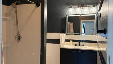 Beach Glam Abode - King Bed, BBQ, Beach Gear - Foto 4