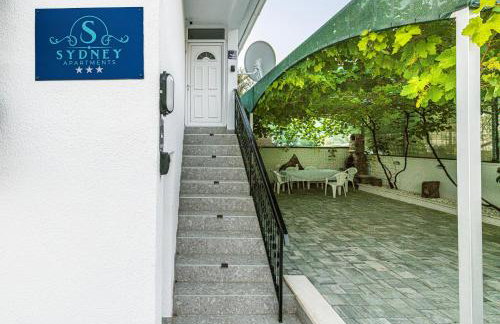 Sydney Apartment - Photo 12