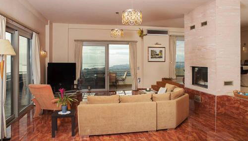 Modern Luxury Villa with Pool, just 5min to sea - Foto 4