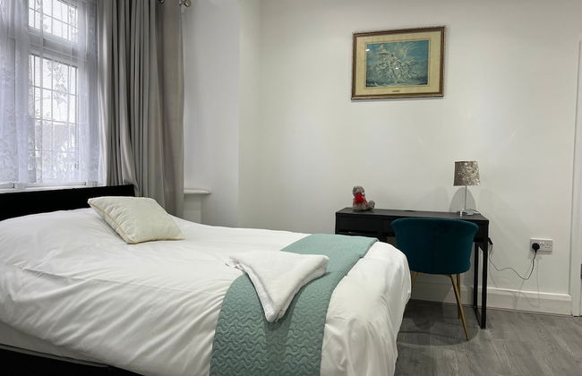 Inviting 2-bed Apartment in Ilford - Foto 7