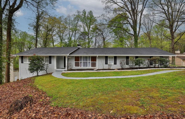 Lrg 5BR 5BA Home w 10 Beds Pool Hottb Gamerm2 - Foto 19