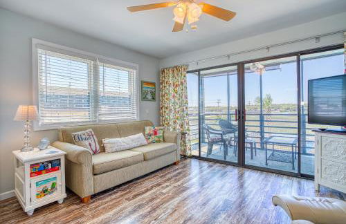 Bella Vista: Marshfront Condo 1 Block To The Beach. Pool & Hot Tub-1st Floor - Photo 28