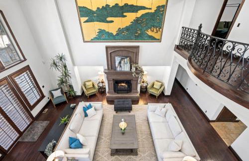 Olympus Luxury - Prime Location - HotTub, Theater and More - Foto 11