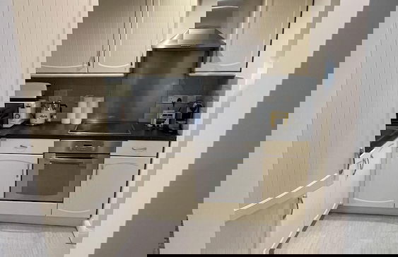 Lovely 1-bed Apartment in Town Centre Colchester - Foto 6