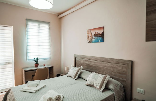 Angelica Home - Photo 28