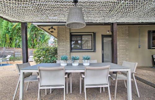 2 Mi to Beach! Oakland Park Home with Outdoor Oasis - Photo 3