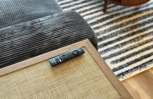 Stunning Haven with Pool Gym Parking Close to Disneyland - Foto 50