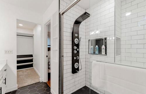 Settle Inn-- 10mi to Columbia, Mins to Lake Murray - Foto 24