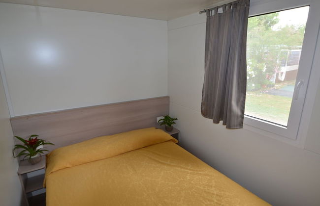 Wooden Chalet with Terrace near Beach - Photo 5