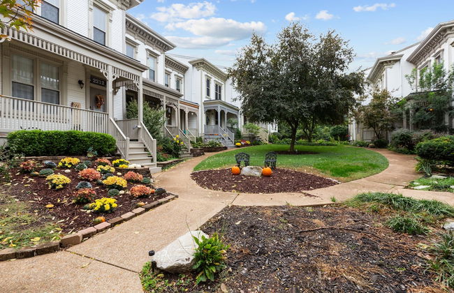 Welcoming Lafayette Square Home - JZ Vacation Rentals - Foto 19