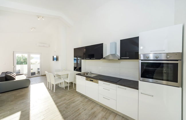 Sea-view Apartment With Garden - Foto 8