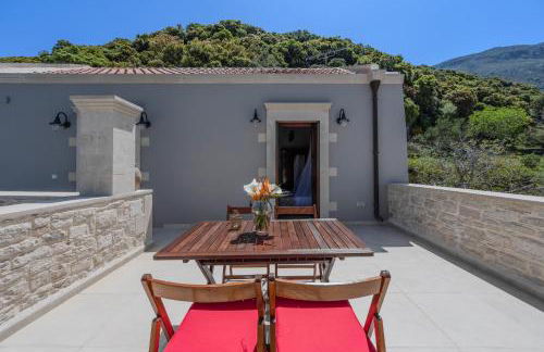 Evergreen - Photo 31