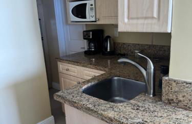 Castle beach studio,tennis court and swimming pool with beach access - Foto 57