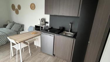 Studio proche des transports Tram ligne F et A - Foto 3