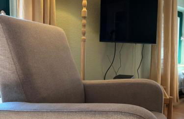 Ferienwohnung, Frühstück gegenüber,Parkplatz kostenlos zentrale ruhige Lage im Innenhof - Foto 28