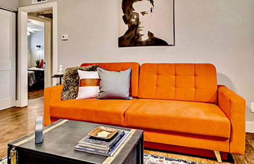 Global Cup Love for Dallas - Close to Deep Ellum & AAC - Foto 9