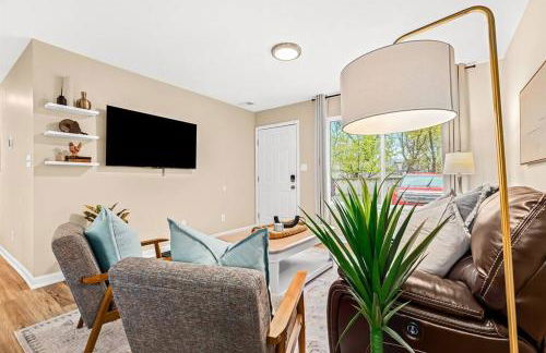 New! Beautiful 1BR in Sharon Lane - Foto 18