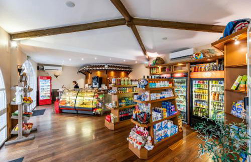 Ramada Hotel & Suites by Wyndham Costa del Sol - Photo 16