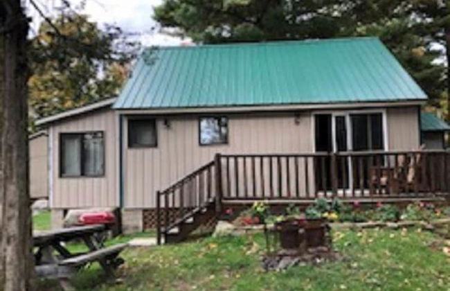 Riverbay Adventure Inn - Photo 2