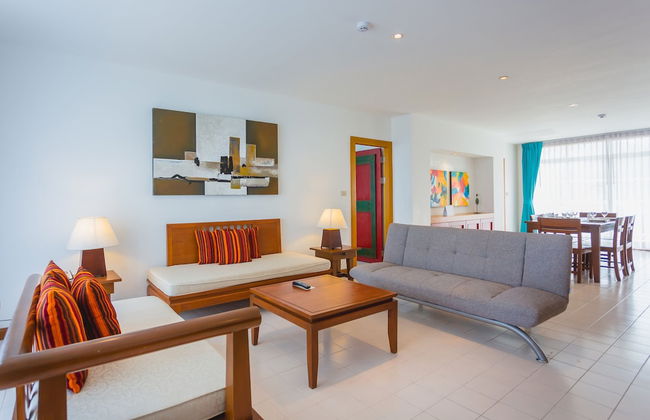 Waterfront Suites Phuket by Centara - Photo 6