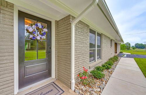 Patio, Yard, Views Modern Home in Longview - Foto 27