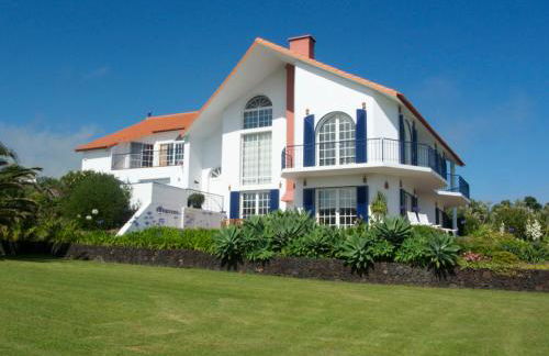 Lobo do Mar - Photo 1