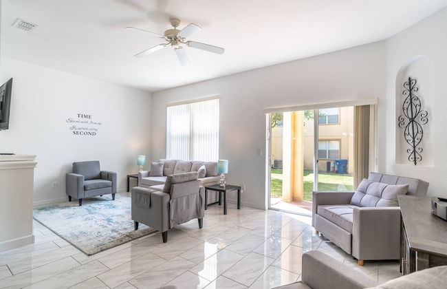 727 Regal Palms - Photo 10