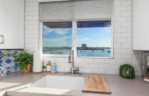 Bayfront 1-BR with Stunning View Steps to the Sand - Foto 13