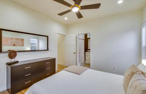 Private Yard and Fire Pit! Modern Kirkland Abode - Foto 13