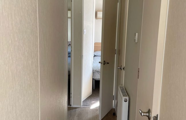 Caravan - Sleeps 6 & Parking - Foto 2