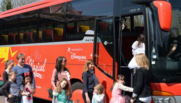 Subiendo a bordo del autobús