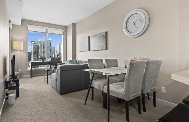 GLOBALSTAY. Modern Downtown Condos. Free parking - Photo 63