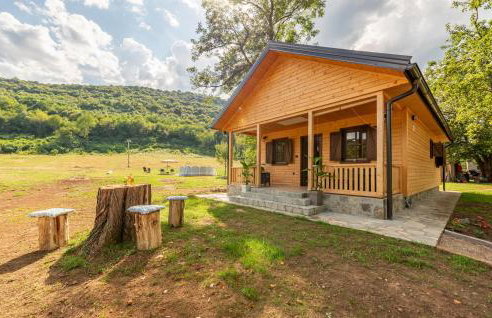 Stunning Home In Licko Petrovo Selo With Wifi - Foto 8